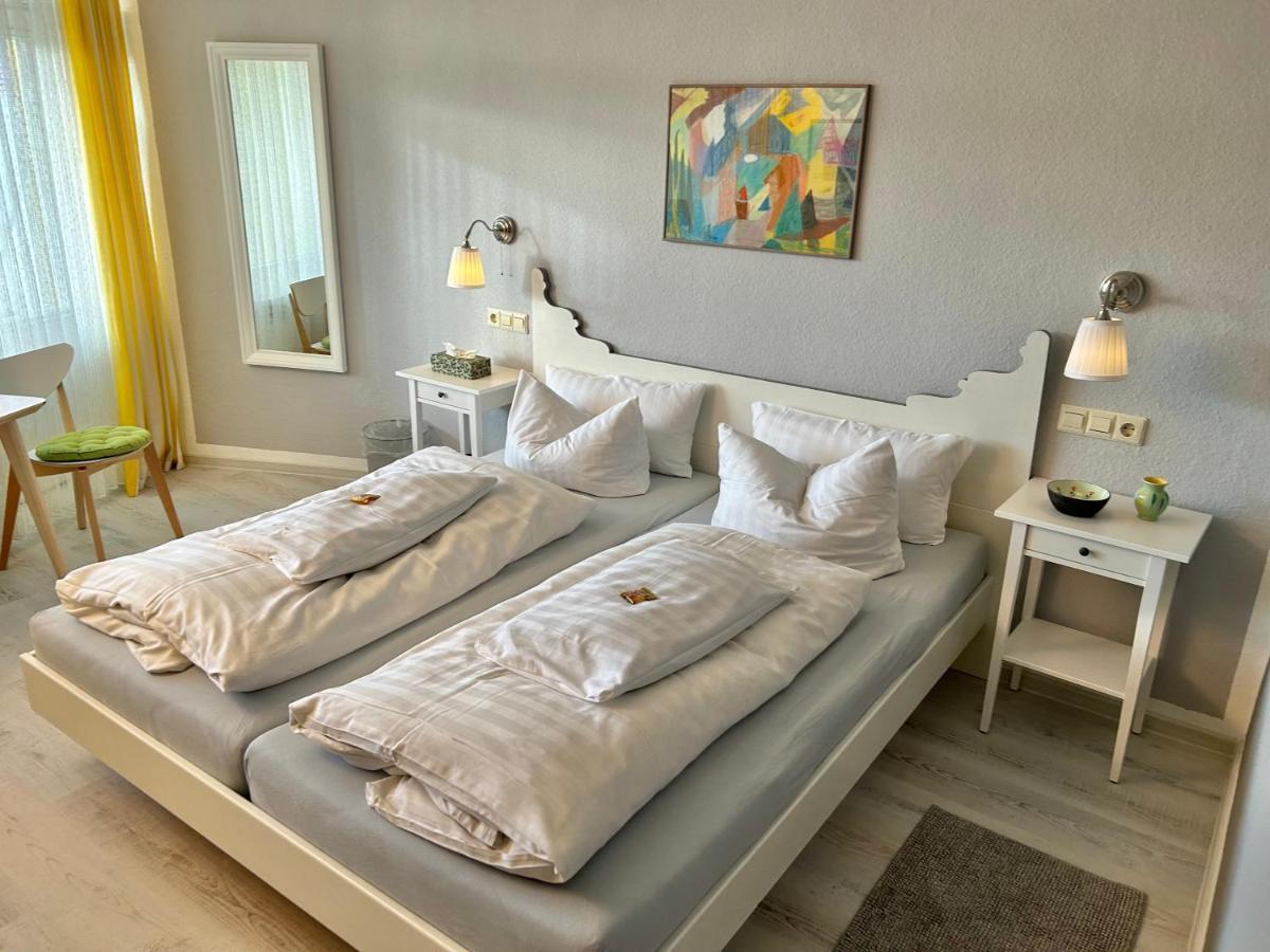 Haus Am Kurpark Hotell Schömberg Exteriör bild