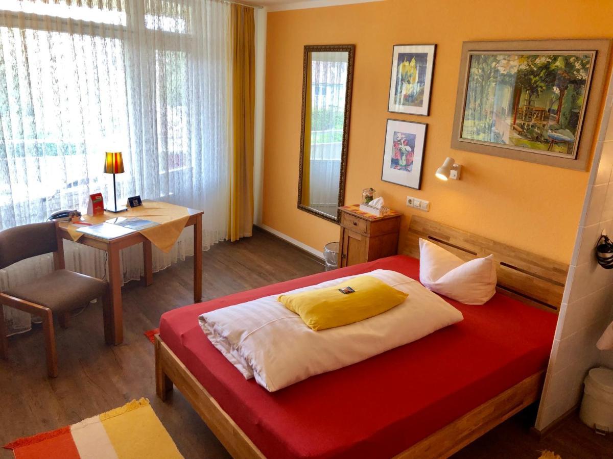 Haus Am Kurpark Hotell Schömberg Exteriör bild