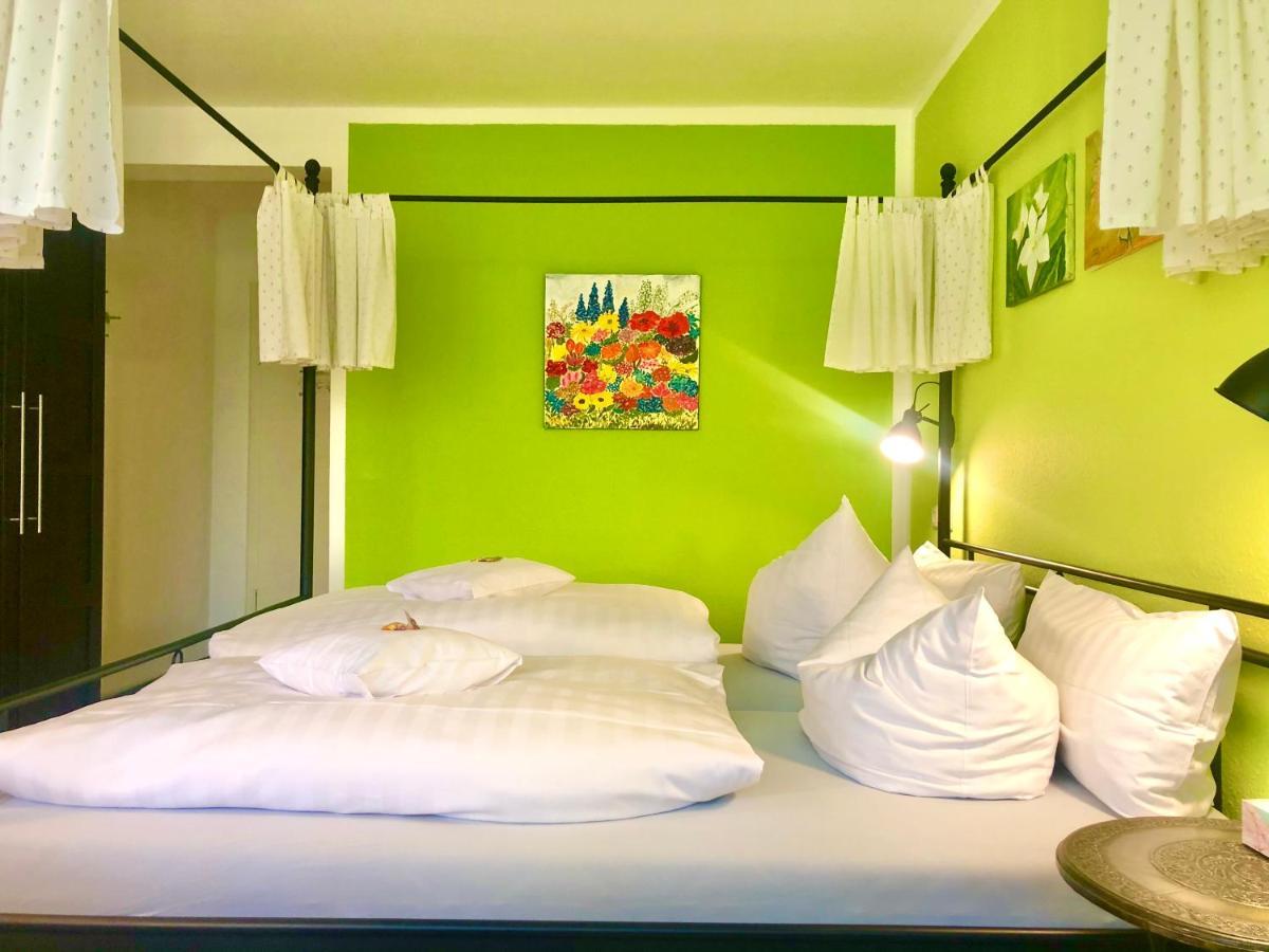 Haus Am Kurpark Hotell Schömberg Exteriör bild